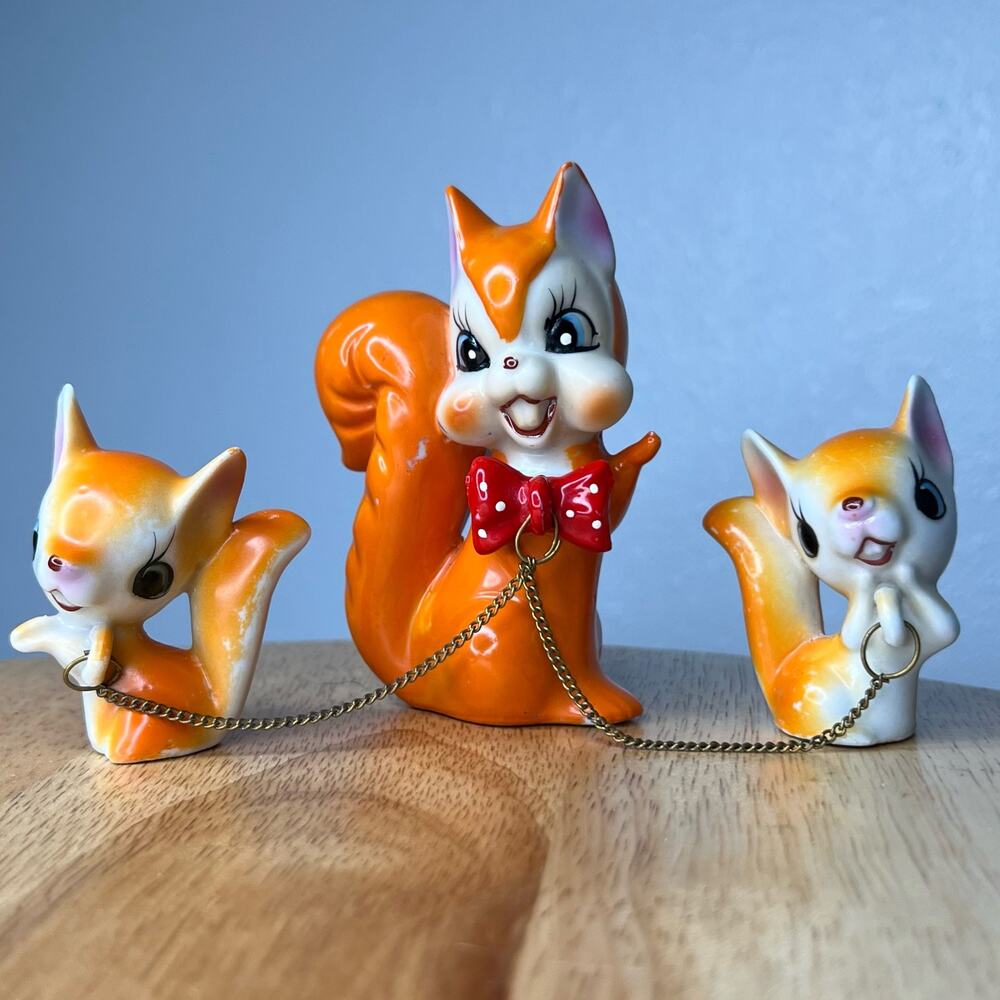 Vintage Mid Century 50 60s Chain Squirrels Arnant Orange Japan Kitchy